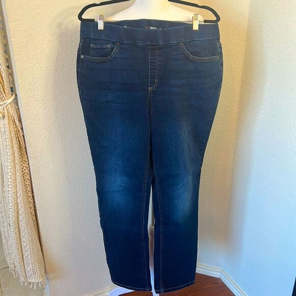 Liz Claiborne Medium Wash Banded Waist Pull-On Straight Leg Jeggings ~ Size 16 - Picture 1 of 5